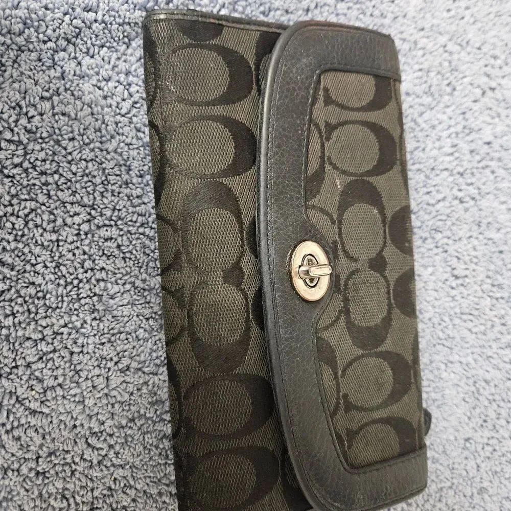 Coach long wallet